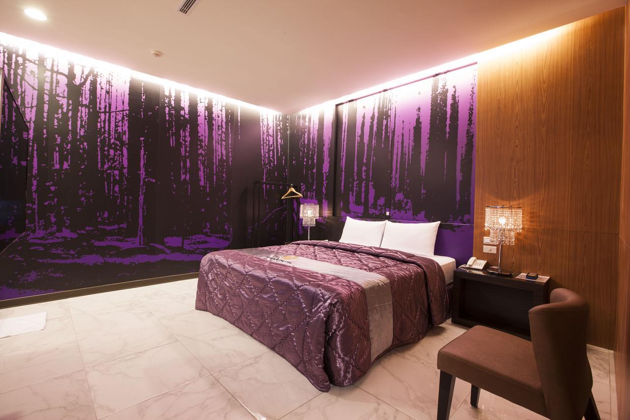 Foxdou Business Motel Tainan Buitenkant foto