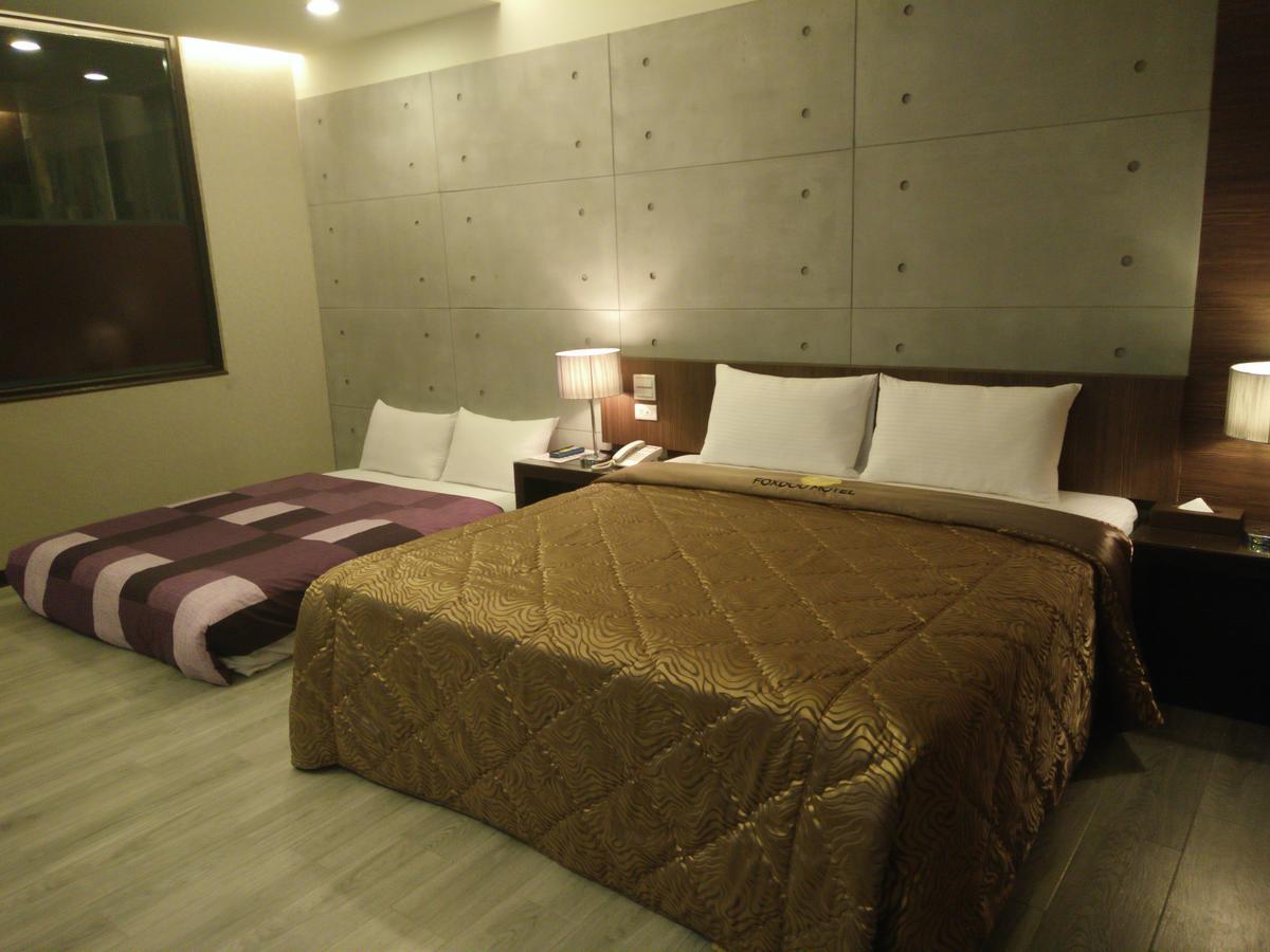 Foxdou Business Motel Tainan Buitenkant foto