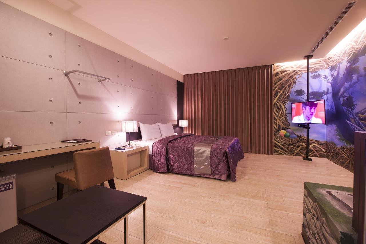 Foxdou Business Motel Tainan Buitenkant foto