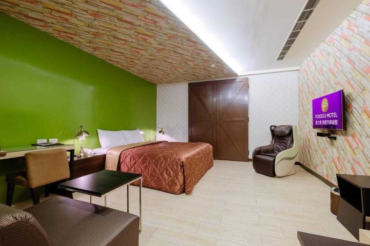 Foxdou Business Motel Tainan Buitenkant foto